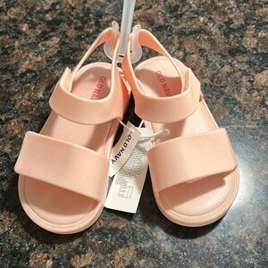 Pink sandals for toddler